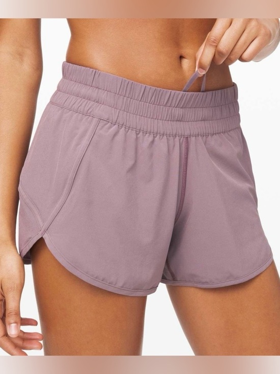 lululemon athletica Pants - Lululemon Tracker Short V 4" Size 4 Mauve W7AZ2S